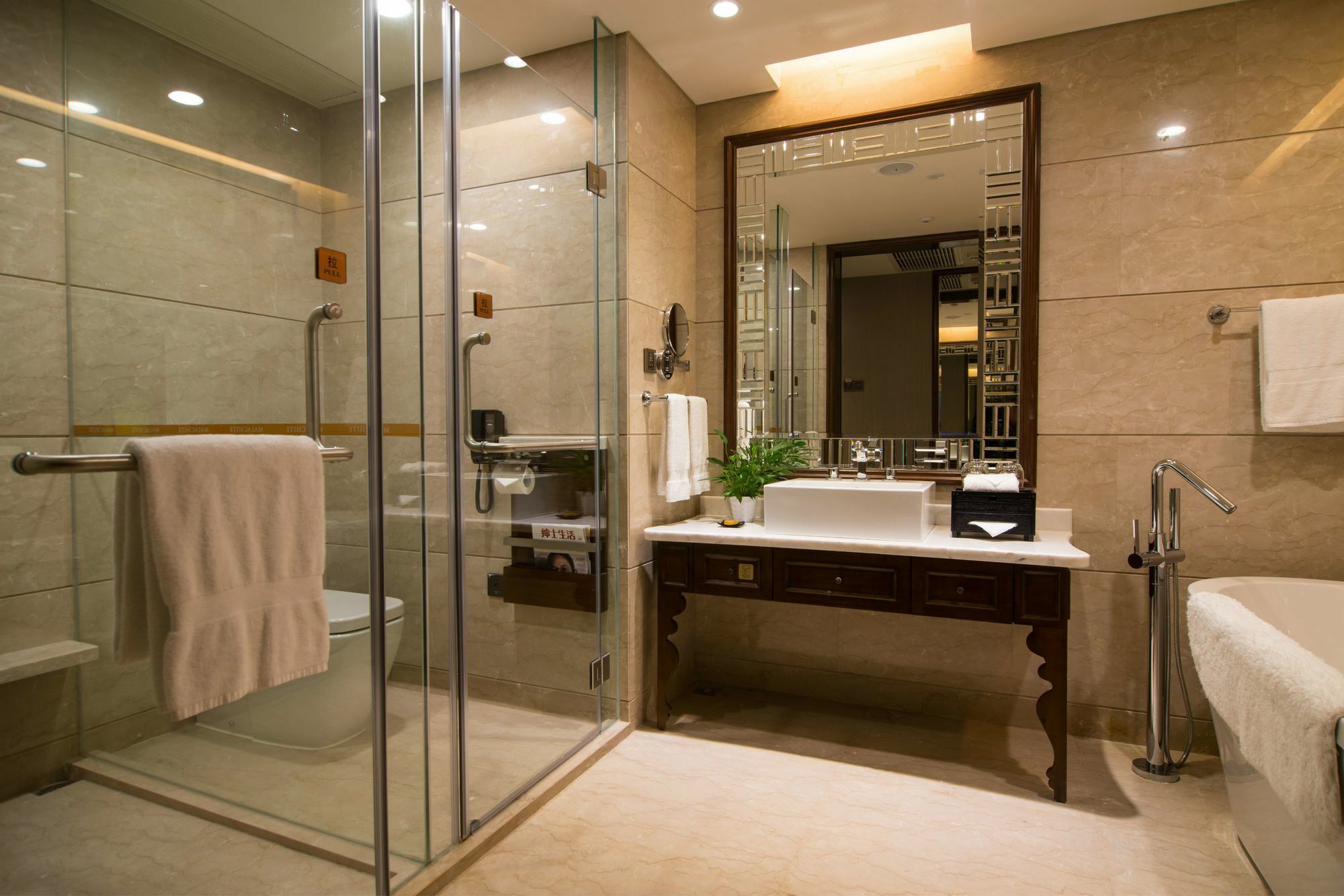 Malachite Hotel Dongguan Dongguan  Extérieur photo